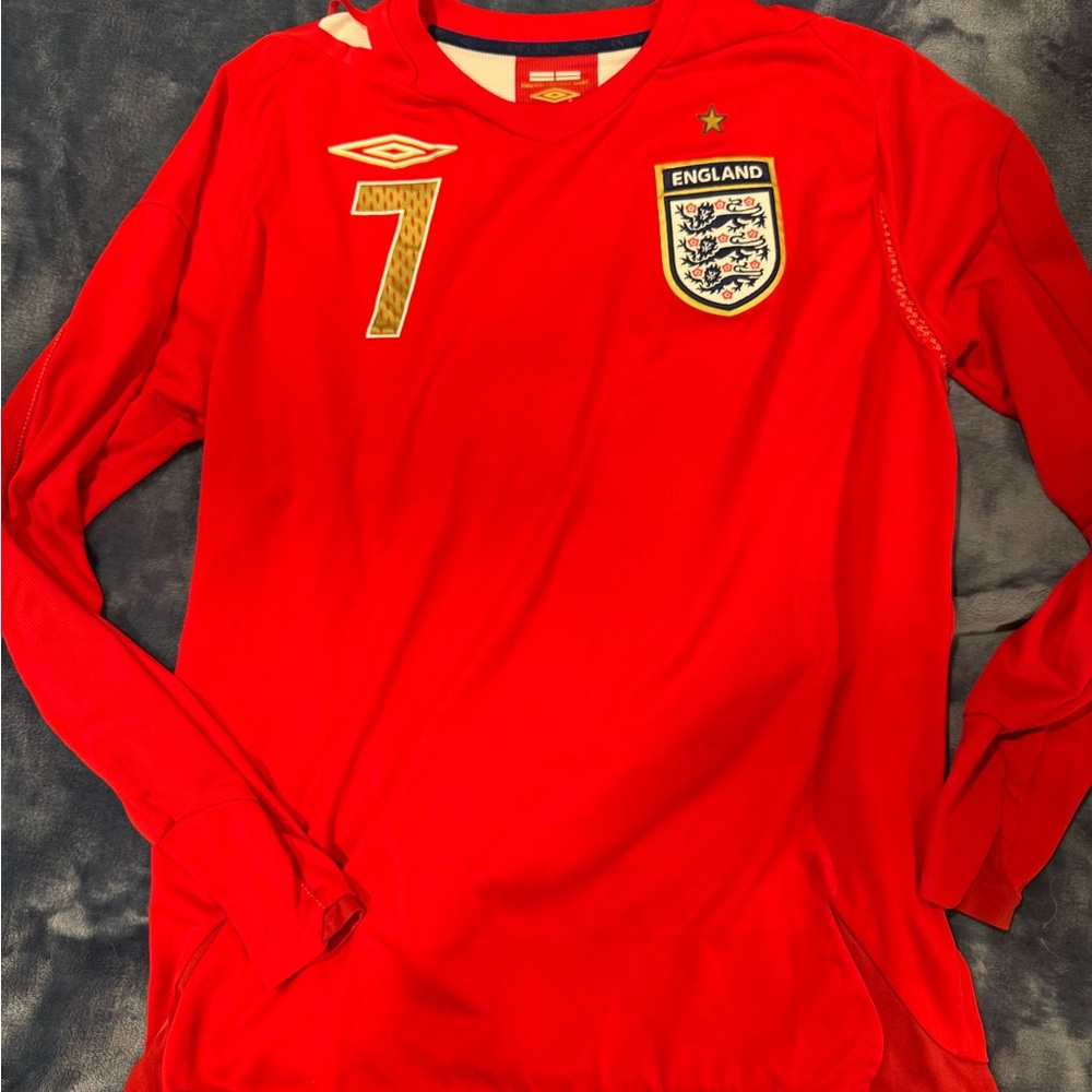 David Beckham Euro 2004 Kit - Picture 2 of 4